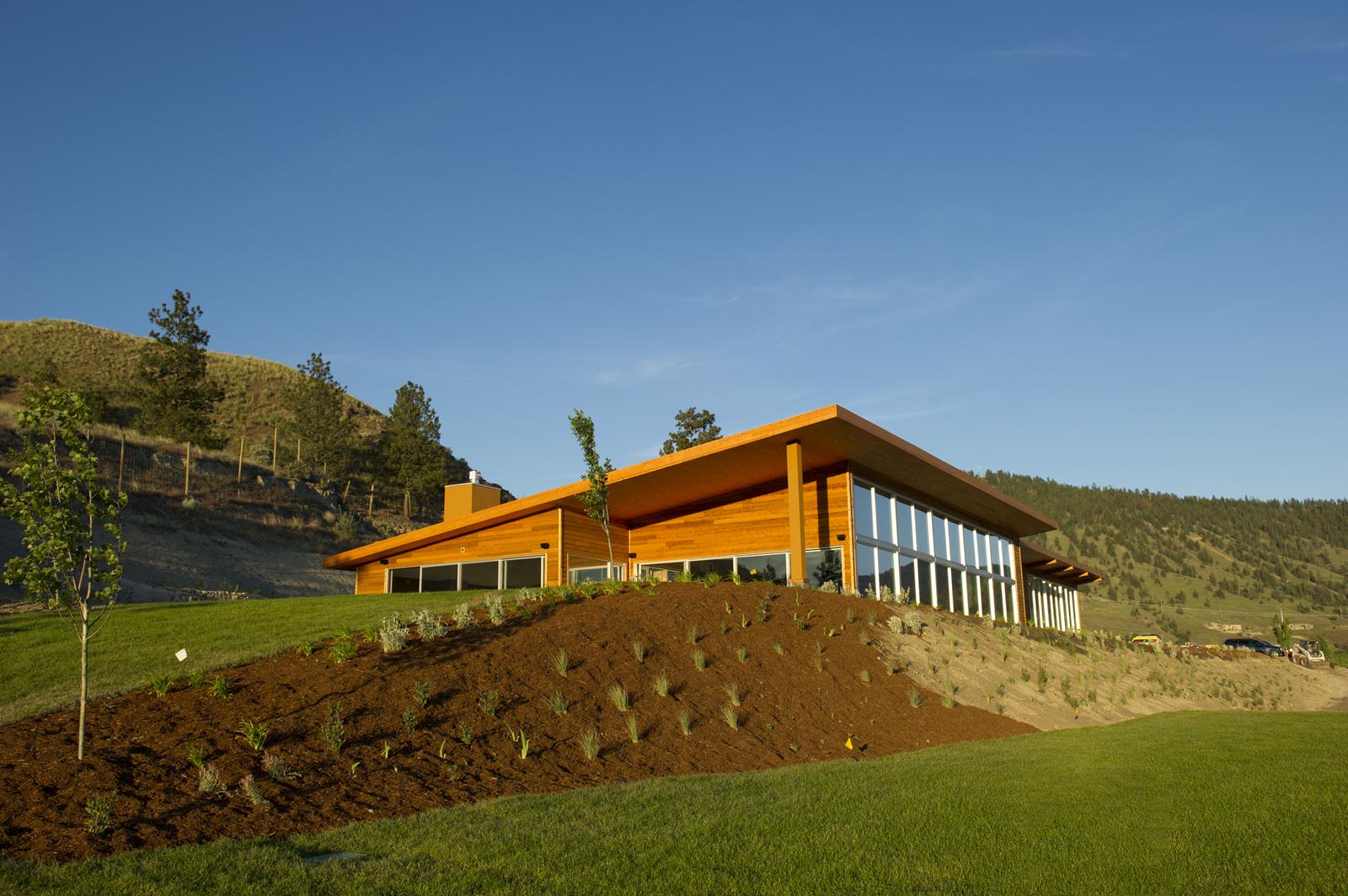 Apollo winery outlet
